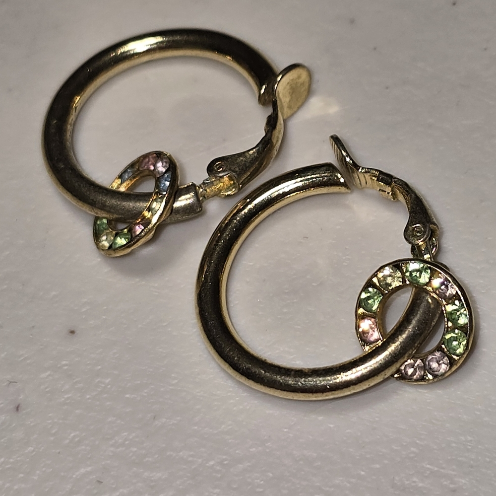 Vintage Gold Tone Hoop with  Bling Clip-on Earrings. 18 Pre Owned